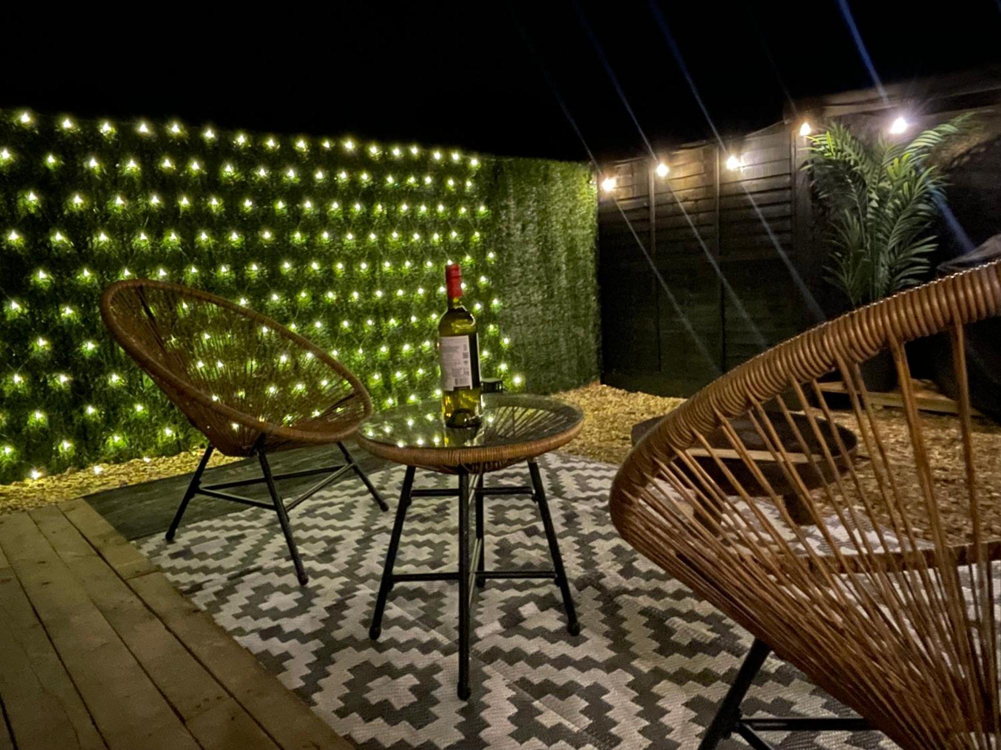 Mountfield The Nest @The Outside Inn מראה חיצוני תמונה